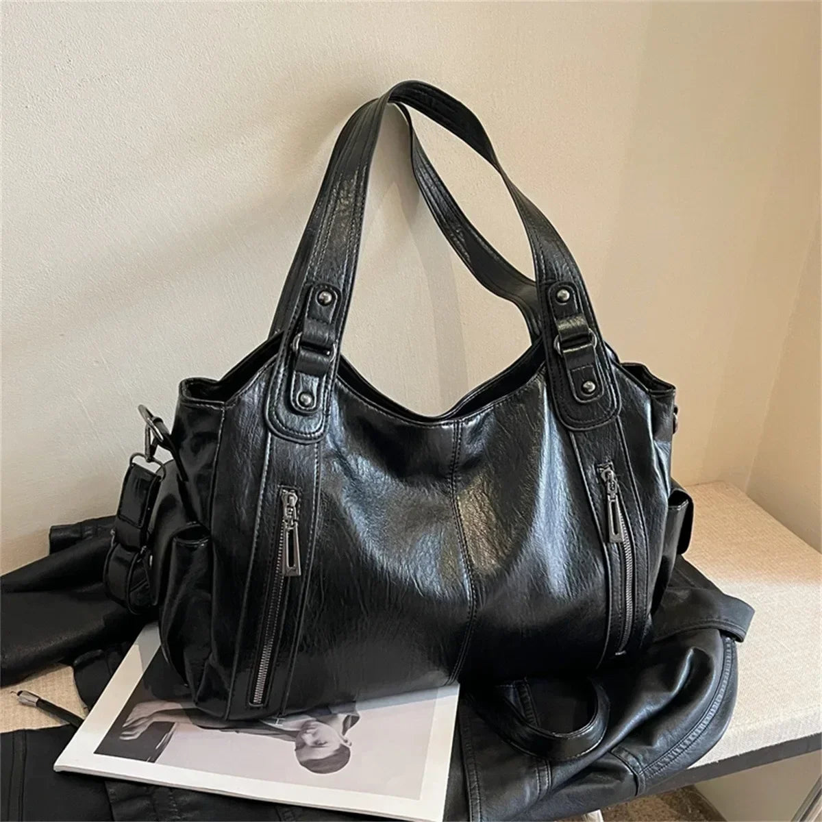 Bolso Alma color negro