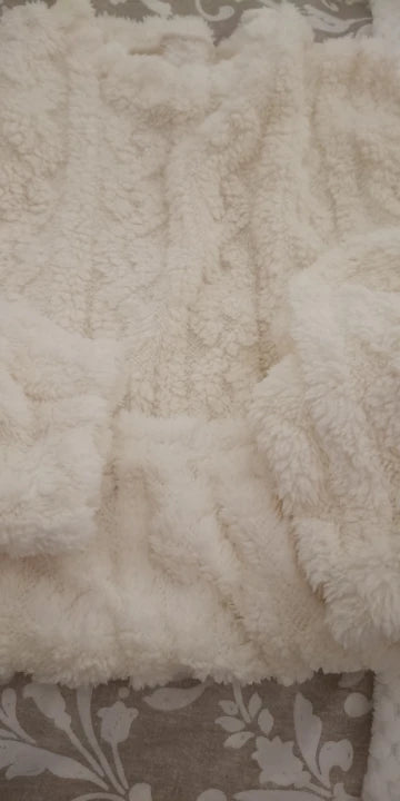 Foto de una compradora del conjunto